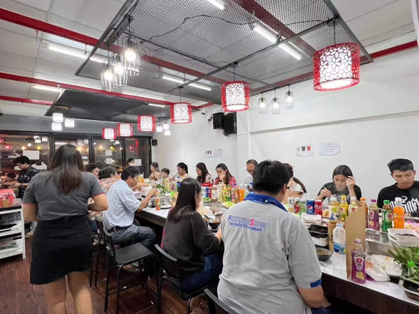 旋转小火锅香蕉污视频