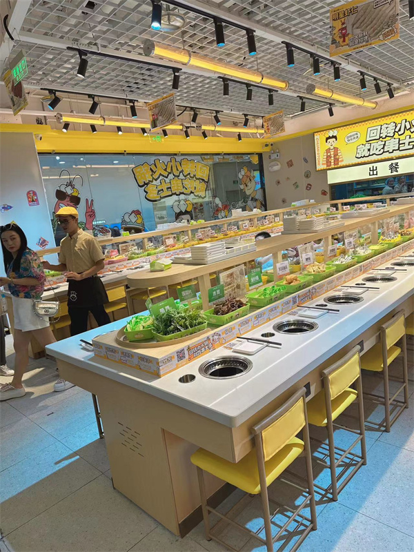 旋转小火锅香蕉污视频