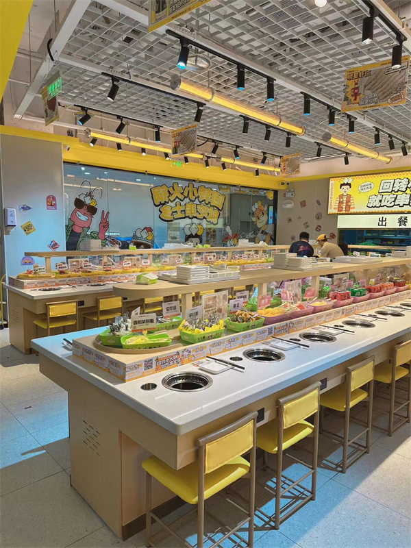 室内旋转火锅香蕉污视频