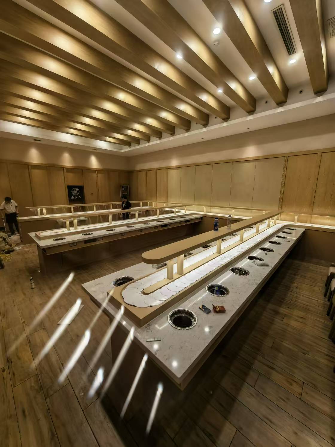 旋转小火锅香蕉污视频